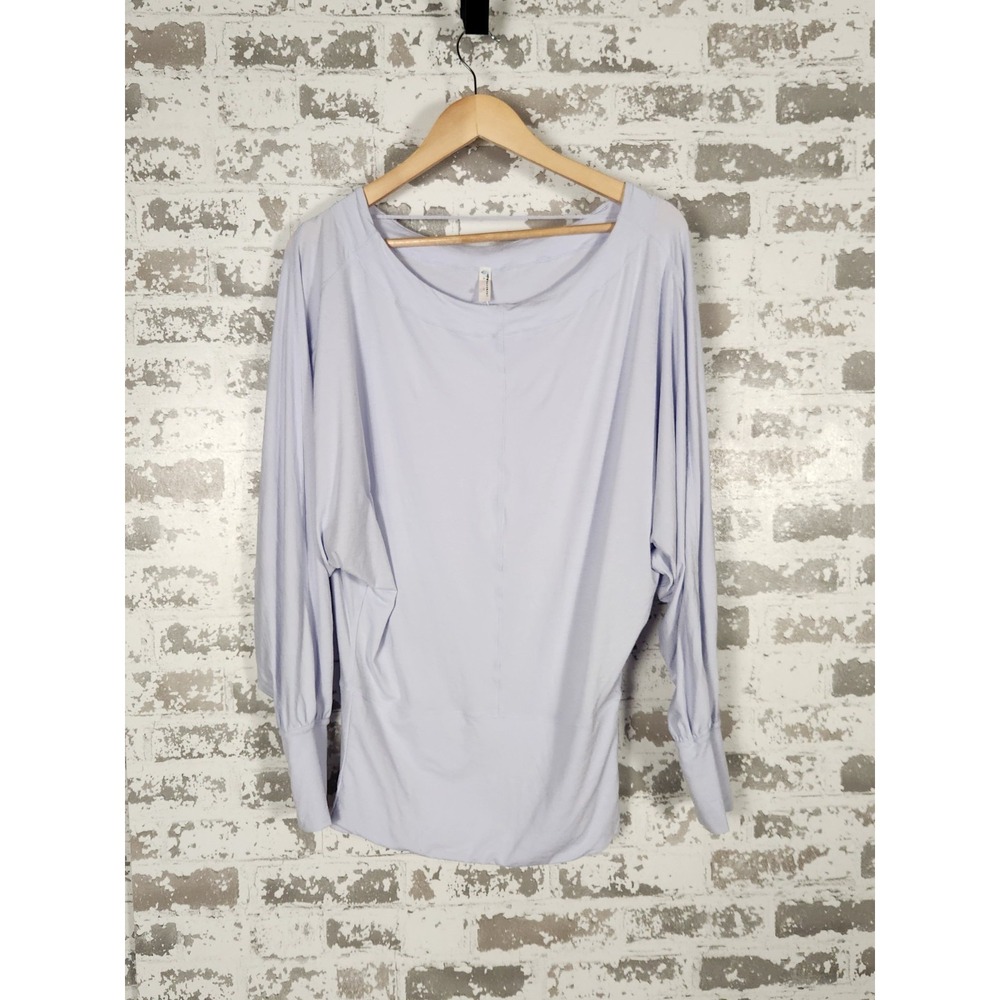 Free People Movement Top Size‎ Medium Light Purple Pocket Activewear Yoga